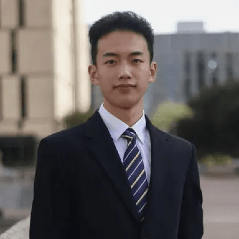 Junyu Yao